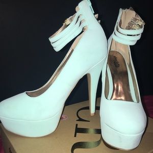 Mint pumps